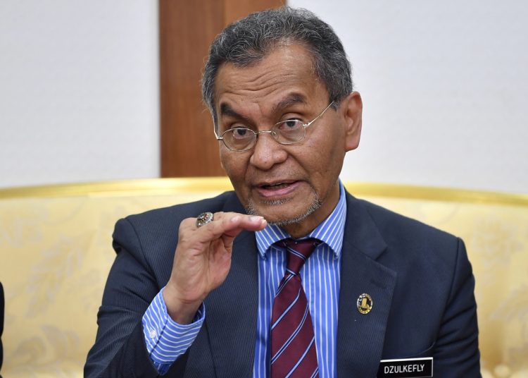 Apa Itu Perintah Kawalan Pergerakan? 6 Perkara Ini Terlibat Secara Langsung Dalam Perintah Kawalan Pergerakan