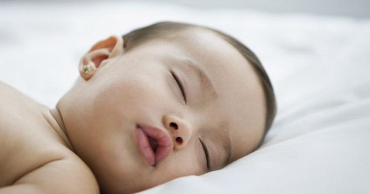 Pasangan Jangan Teruja Beli Bantal Untuk Baby Baru, Sebenarnya Bantal Tidak Baik Untuk Bayi Baru Lahir