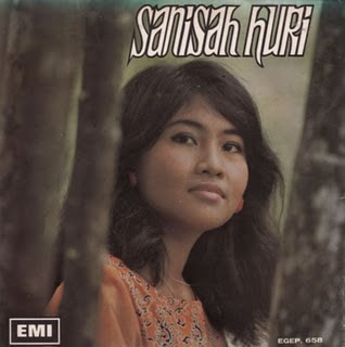 Tak Dapat Balik Kampung, Ini Senarai 10 Lagu Raya Wajib Anda Layan