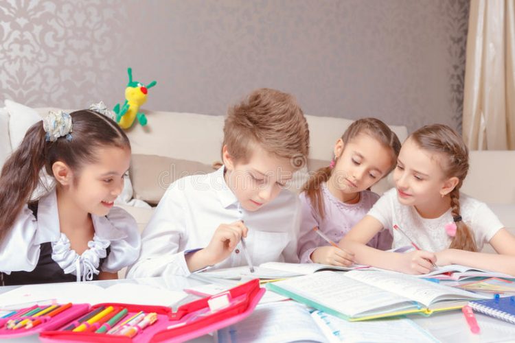 10 Cara Tarik Minat Anak Suka Matematik. Anak Pasti Suka Belajar Math Nanti
