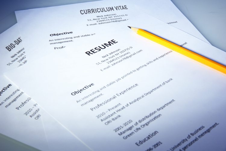 Perbezaan Antara Resume Dan CV Yang Ramai Masih Keliru